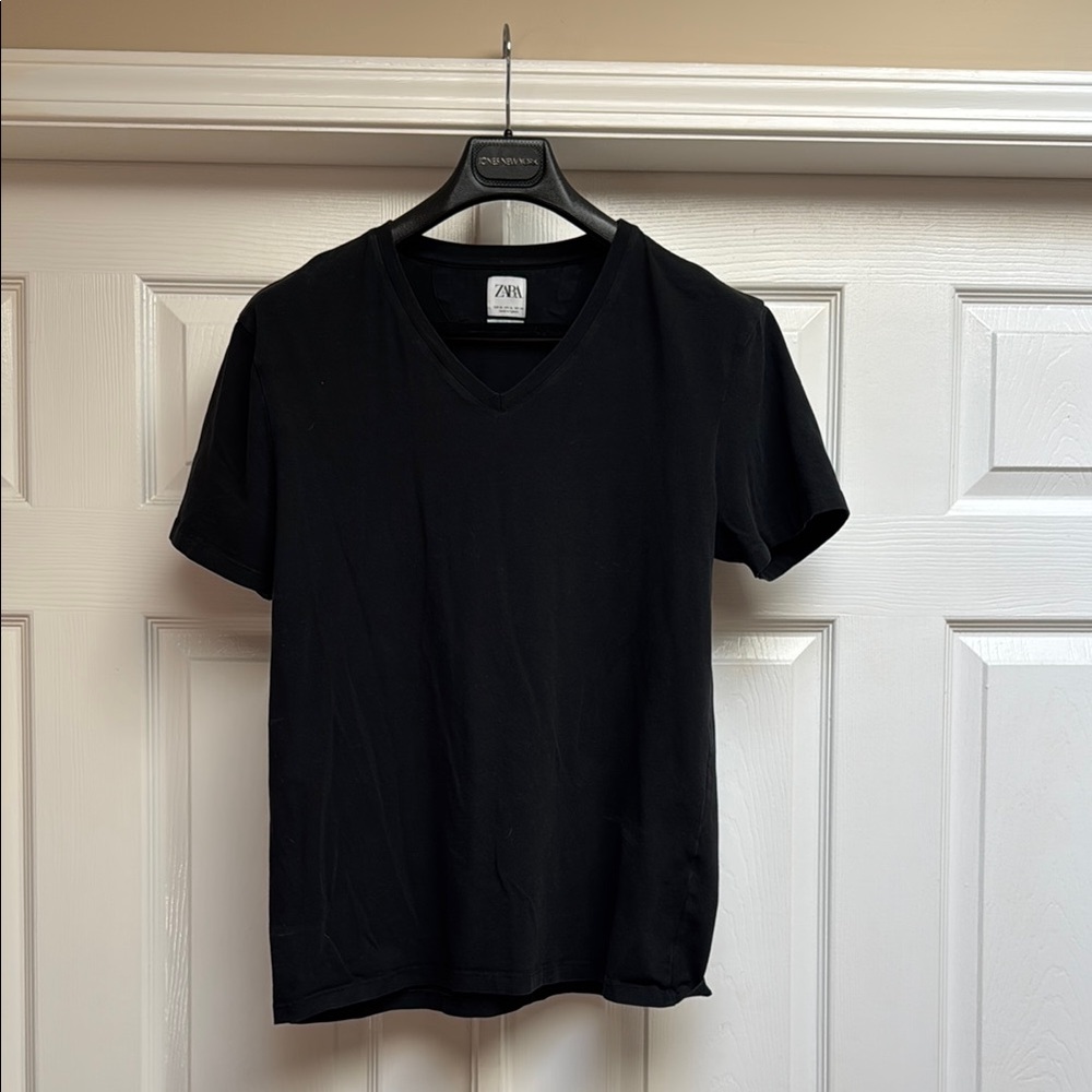 Zara Men's Classic Black Short Sleeve Tee